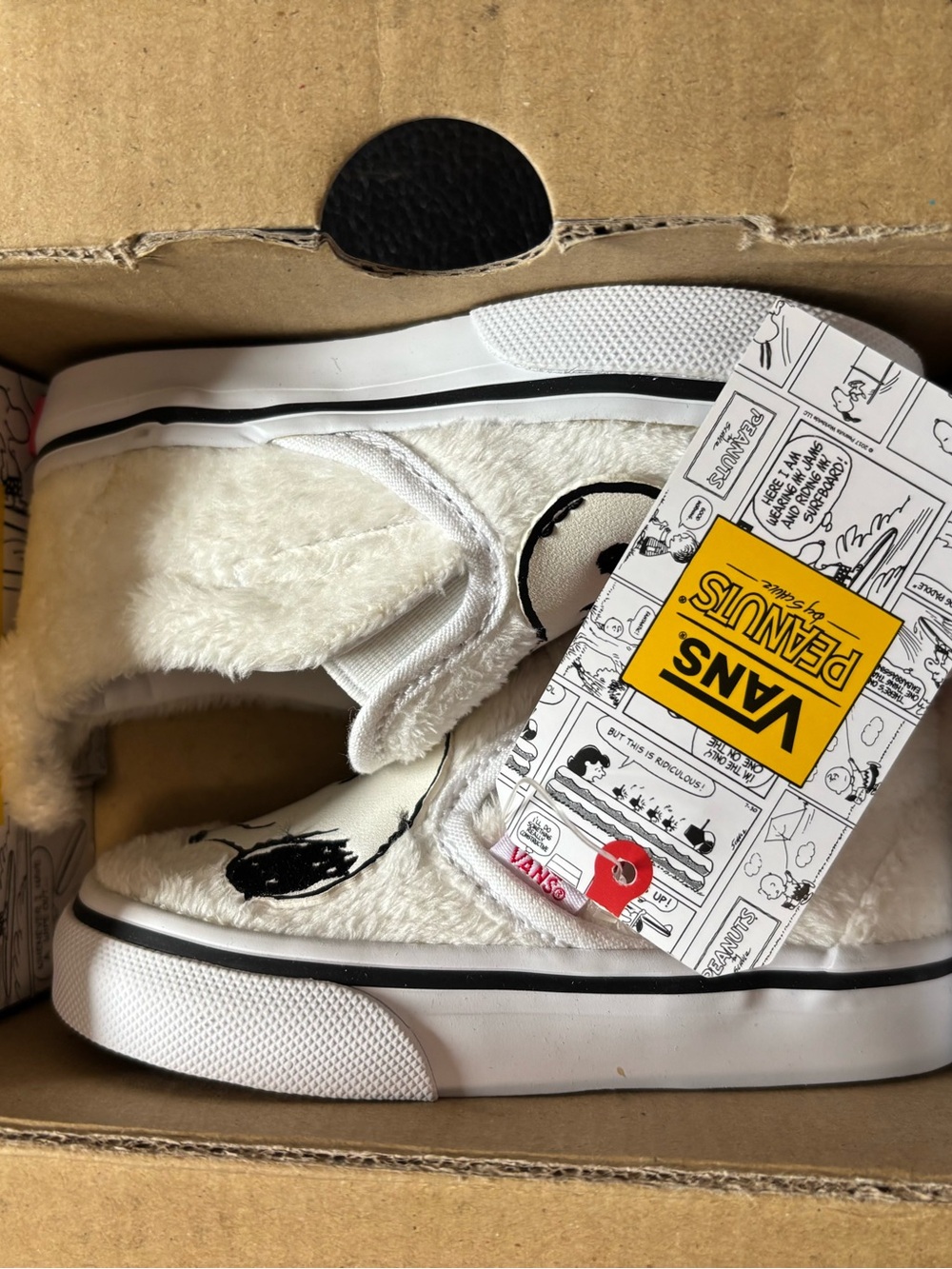 Vans Kids White Snoopy Fuzzy Slip-On Sneakers - Picture 5 of 6
